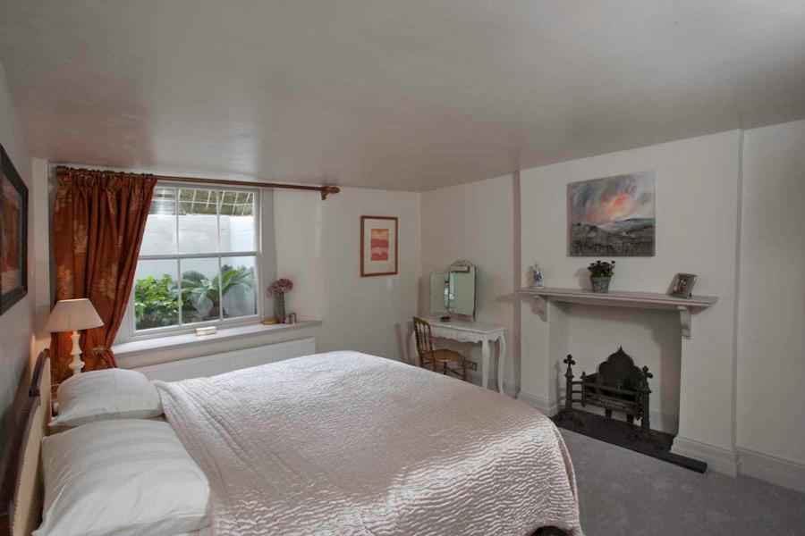Number 5 Bed & Breakfast Shaftesbury Room photo